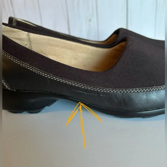 Naturalizer Slip-On Brown Comfort Loafers - Picture 10 of 10